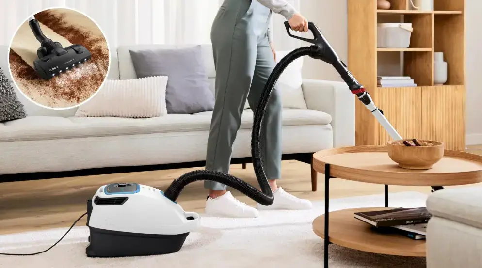 Bosch Serie 6 ProSilence BGB6SIL0L bagged vacuum cleaner