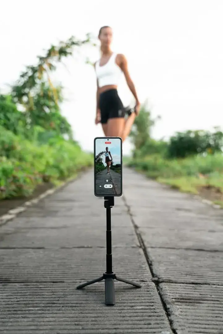 Quad Lock® Tripod / Selfie Stick Black