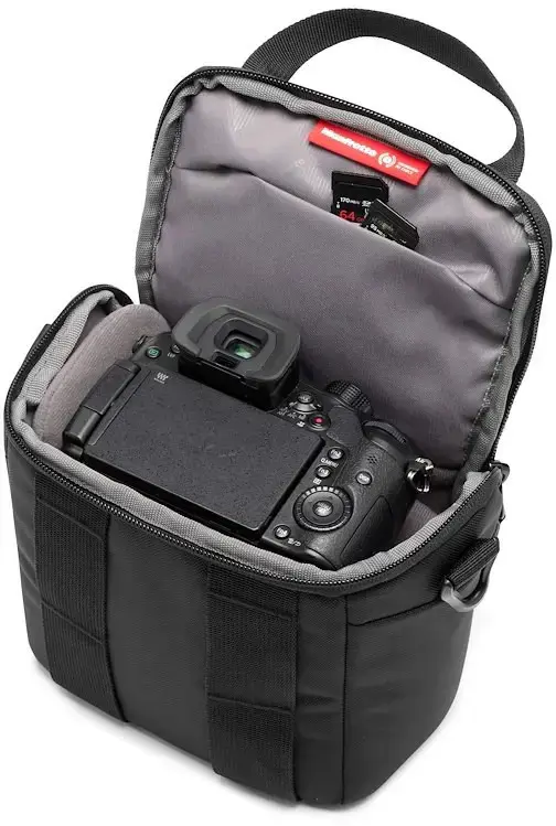 "Manfrotto" fotoaparato krepšys "Advanced Shoulder S III" (MB MA3-SB-S)
