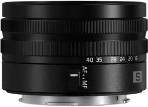 Panasonic Lumix S 18-40mm f/4.5-6.3 lens