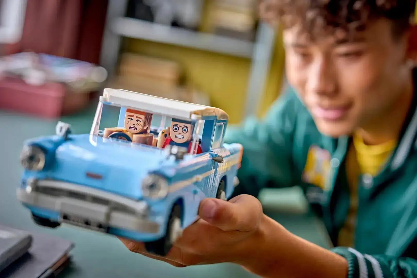LEGO HARRY POTTER 76470 Enchanted Flying Ford Anglia