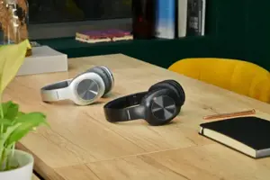 "Panasonic" belaidės ausinės RB-HX220BDEK, juodos spalvos