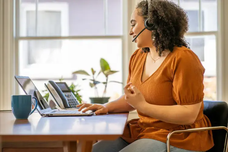 POLY Voyager 4320 Microsoft Teams Certified USB-A Headset +BT700 dongle, Wired & Wireless, Office/Call center, 20 - 20000 Hz, 162 g, Headset, Black