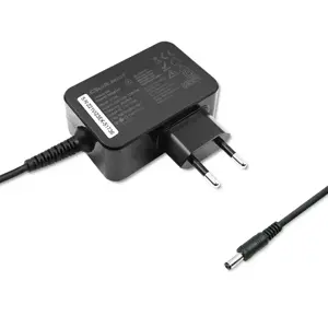 QOLTEC 51736 Qoltec Universalus 30W maitinimo adapteris, 7 kištukai + maitinimo kabelis