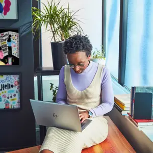 HP ZBook Firefly G11 Intel Core Ultra 5 135H Mobile workstation 35.6 cm (14") WUXGA 16 GB DDR5-SDRAM 1 TB SSD NVIDIA RTX A500 Wi-Fi 6E (802.11ax) Windows 11 Pro AI Workstation, AI PC Grey