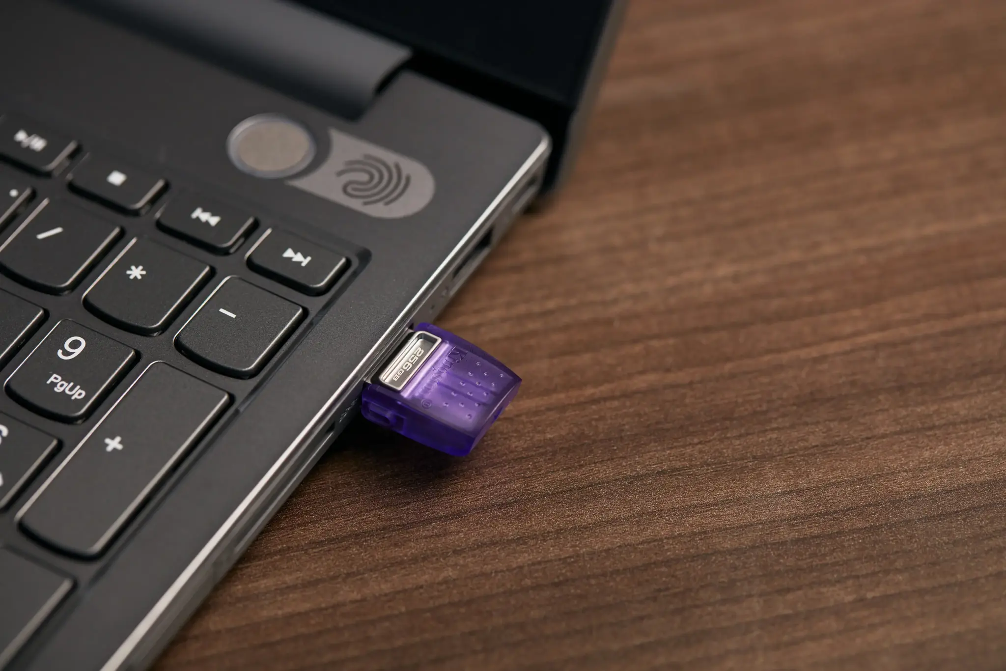 KINGSTON 256 GB "DataTraveler microDuo 3C" 200MB/s dvigubas USB-A + USB-C