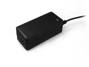NATEC NZU-0990 "Natec" universalus nešiojamųjų kompiuterių kintamosios srovės adapteris "Torpedo UNI-70", juodas