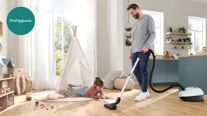 Bosch Serie 4 BGB41HYG1H 600 W white bagged vacuum cleaner