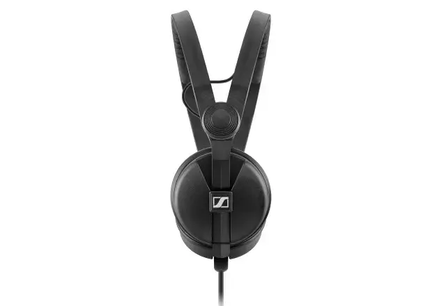 SENNHEISER HD 25, DINAMINĖS AUSINĖS, 70 ?, UŽDAROS, SUPRA-AURINĖS, REGULIUOJAMAS GALVOS LANKELIS, PLIENINIS LAIDAS, VIENPUSIS, 1,5 M ILGIO, 3,5 MM KAMPINIS LIZDAS, ADAPTERIS