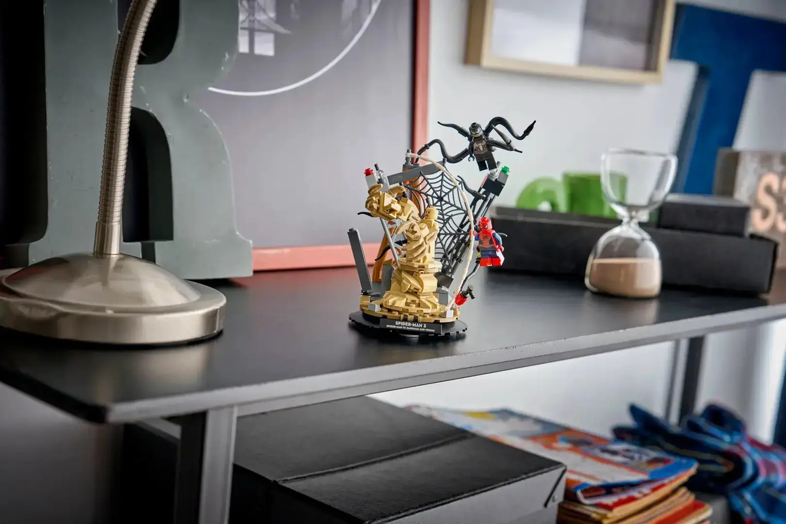 LEGO MARVEL 76334 Epic Battle: Spider-Man vs. Sandman