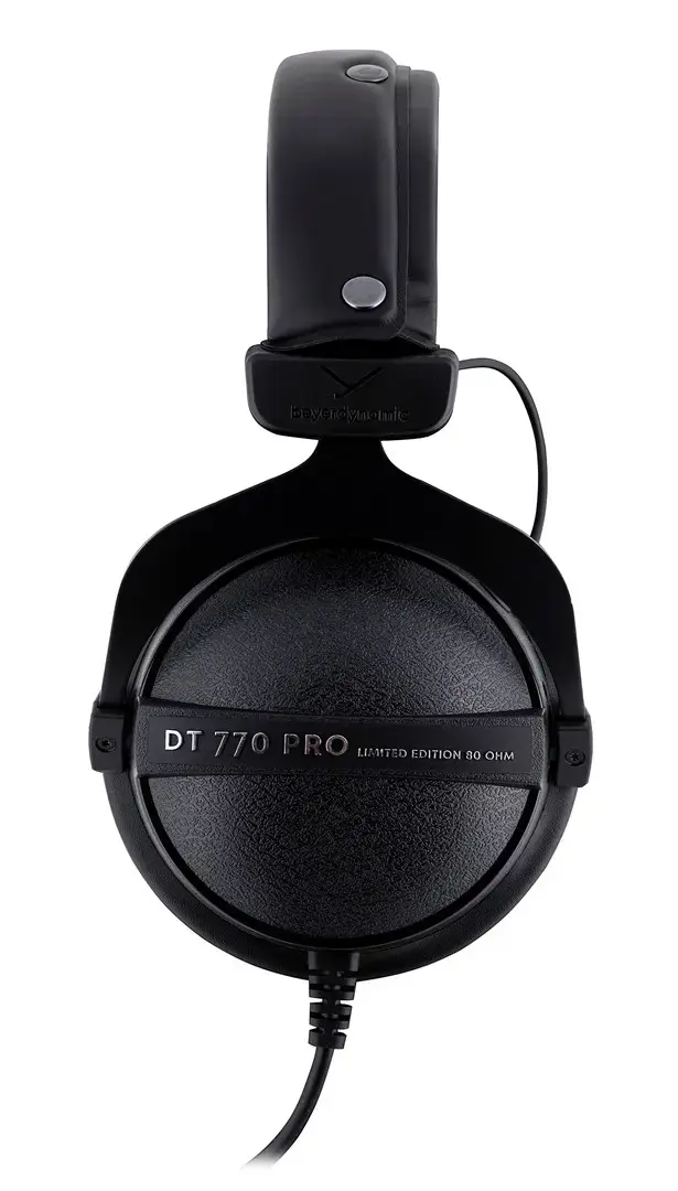 Beyerdynamic DT 770 Pro Black Limited Edition - uždaros studijinės ausinės