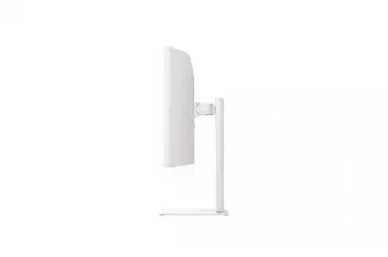 LG 40WT95UF ULTRAFINE™ WUHD 5K2K NANO IPS MONITOR WITH THUNDERBOLT™ 5 AND USB TYPE-C®