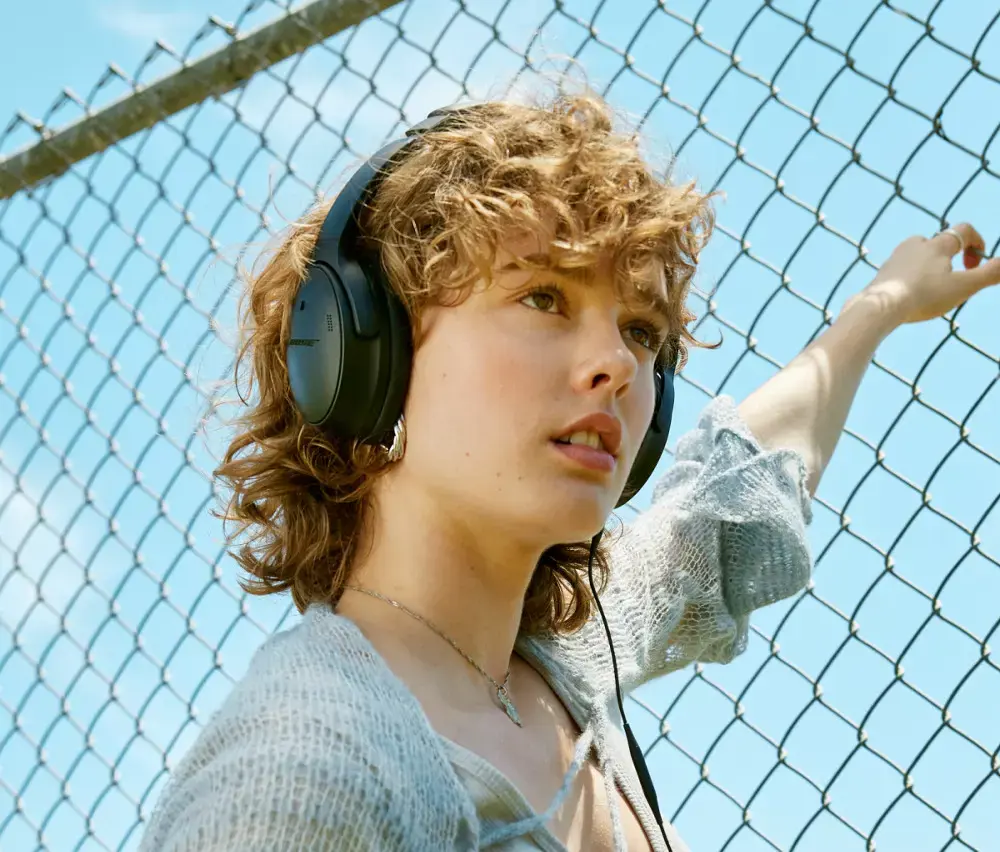 Bose wireless headset QuietComfort SC Headphones, black
