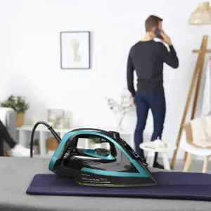 Tefal Puregliss FV8066, Dry & Steam iron, Durilium AirGlide Autoclean soleplate, 2 m, 280 g/min, Black, Blue, 50 g/min