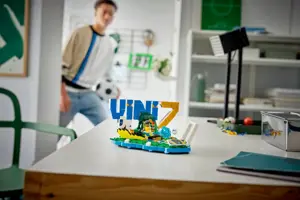 LEGO EDITIONS 43027 Vini Jr. - Football Highlights