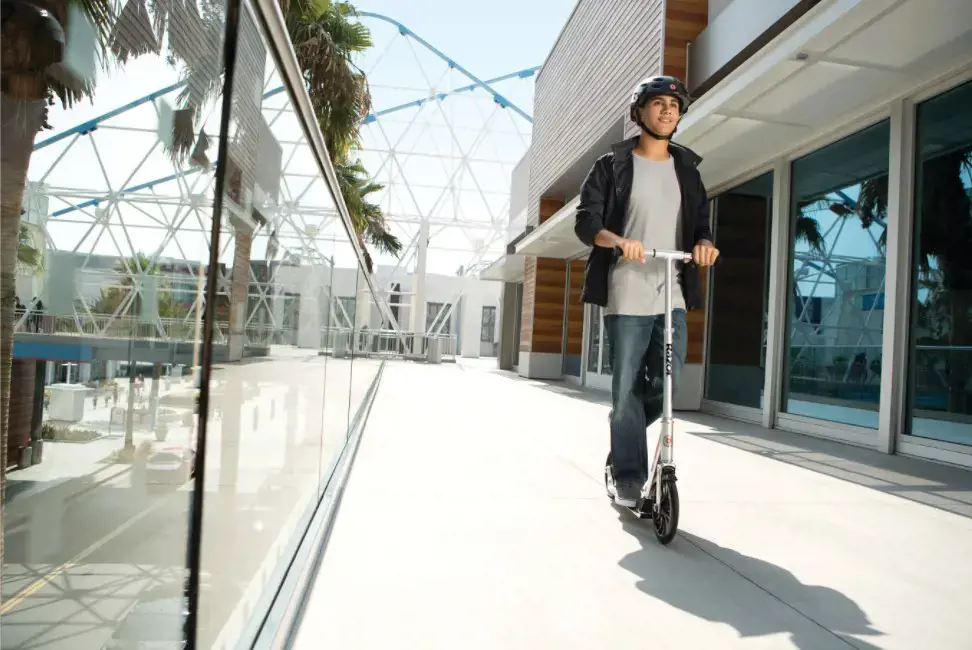 Paspirtukas Razor 13073013, Sidabrinė