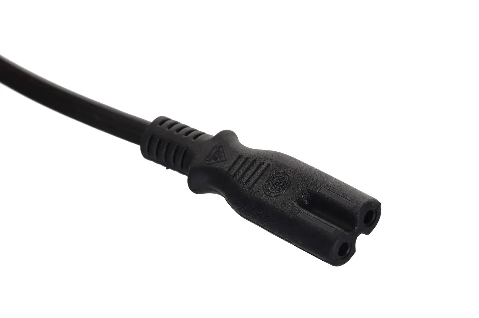 SAVIO CL-105 kabelis (2 kontaktų - Euro ; 3 m; juoda spalva)