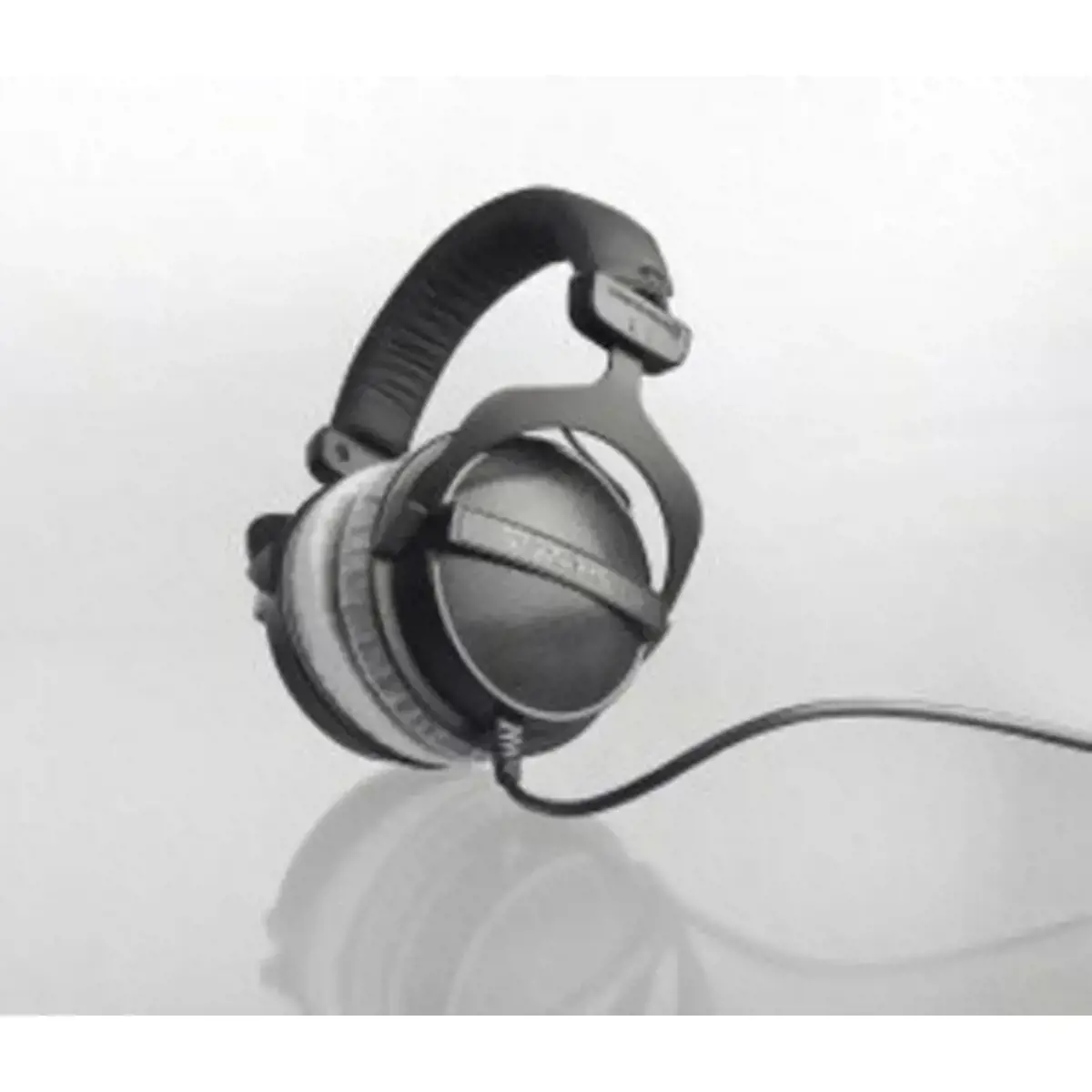 Beyerdynamic DT 770 Pro laidinės ausinės su galvos juosta Muzika Juoda