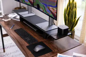 HP 975 USB + BT dviejų režimų belaidė klaviatūra - EURO
