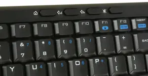 Omega OKB004B belaidė klaviatūra + jutiklinė planšetė, skirta išmaniajam televizoriui | Android | MacOS | Linux | iTV | 2,4 Ghz USB juoda (LAT)