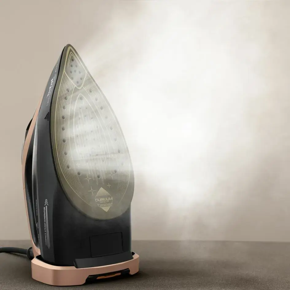 Tefal Ultimate Power Pro FV9E50 Dry & Steam iron Durilium AirGlide Autoclean soleplate 3200 W Black, Copper