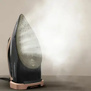 Tefal Ultimate Power Pro FV9E50 Dry & Steam iron Durilium AirGlide Autoclean soleplate 3200 W Black, Copper