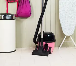 Numatic HET160-11 6 L Cylinder vacuum 620 W
