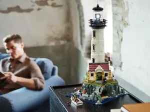 LEGO IDĖJOS 21335 MOTORIZUOTAS ŠVYTURYS