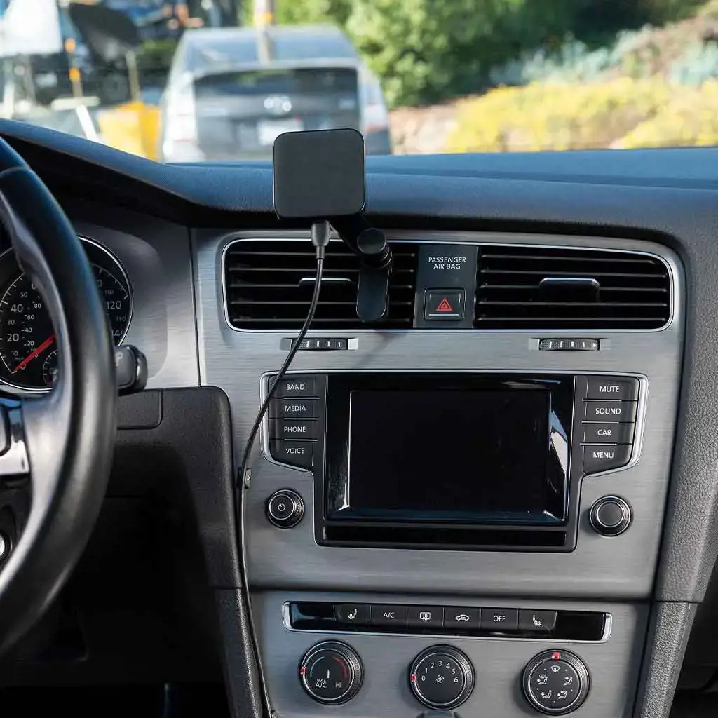 "Peak Design" mobiliojo automobilio laikiklio ventiliatoriaus įkrovimas