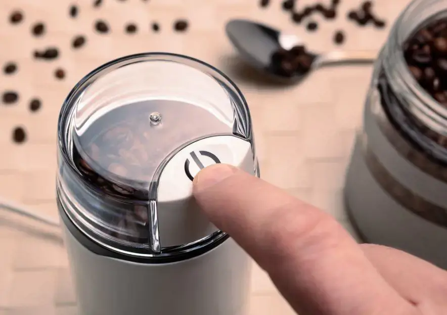 Kavamalė ELDOM MK50 ELDOM