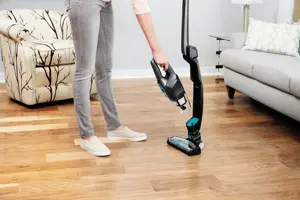 "Bissell" dulkių siurblys "MultiReach Essential Cordless", rankinis ir rankinis, 18 V, veikimo laikas (maks.) 30 min, juodas/mėlynas, garantija 24 mėn., akumuliatoriaus garantija 24 mėn.