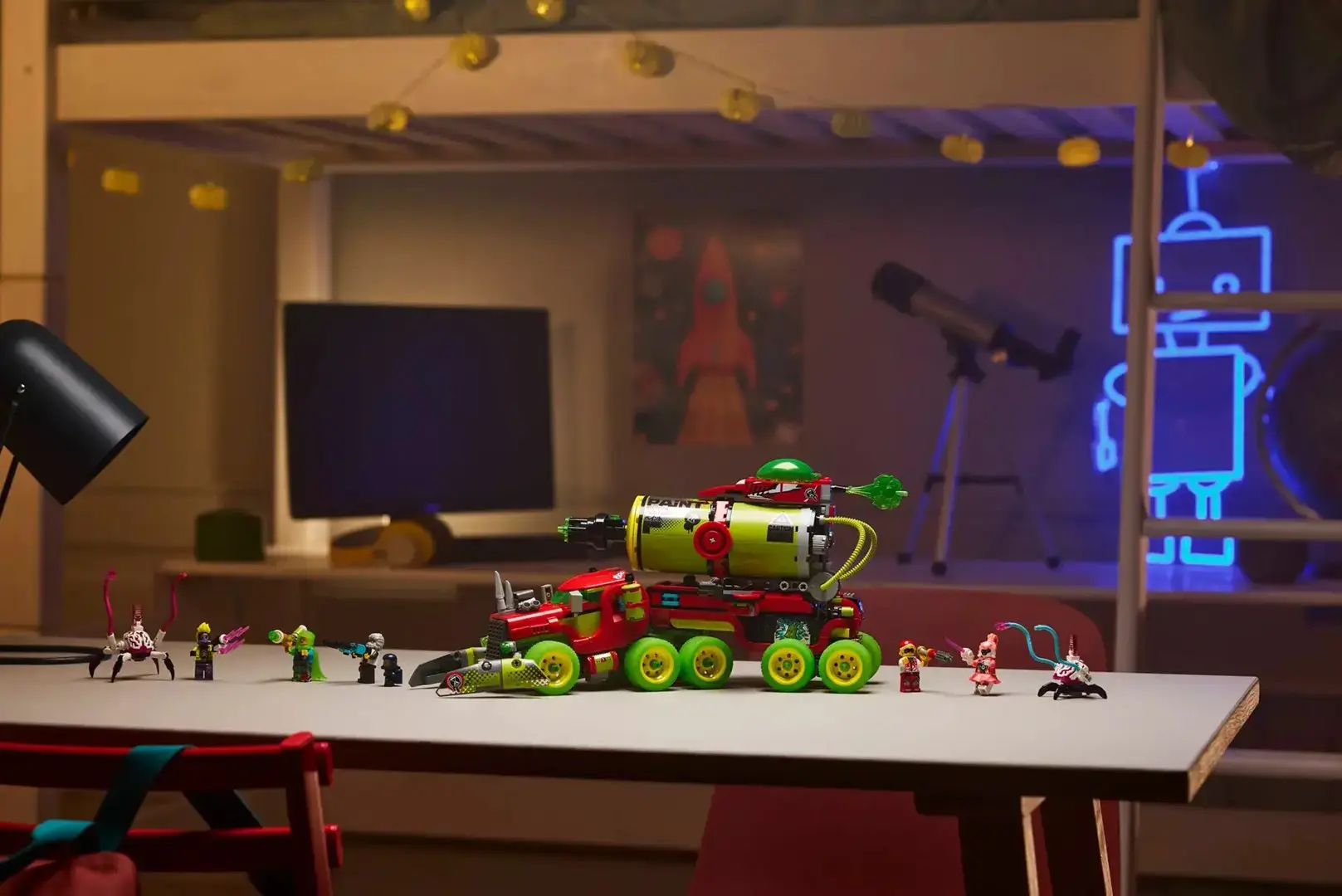 LEGO DREAMZZZ 71499 Mateo's Spray Paint Truck