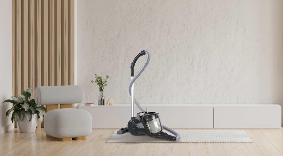 Hoover Vacuum Cleaner | HP105HM 011 | Bagless | Power 700 W | Dust capacity 2 L | Black