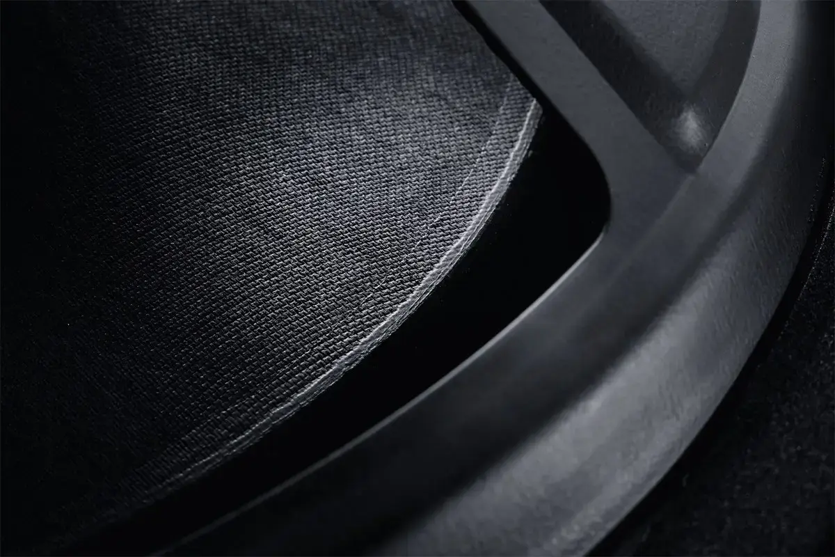 Magnat ALPHA RS12 Black Active subwoofer 120 W