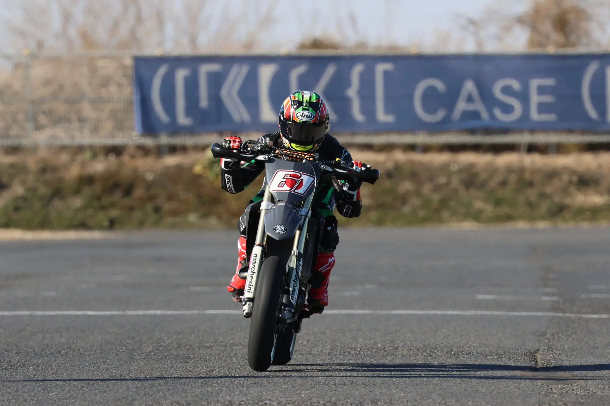 "Canon EOS R7" + RF-S 18-150 mm IS STM, 32,5 MP, 6960 x 4640 taškų, CMOS, 4K Ultra HD, jutiklinis ekranas, juoda