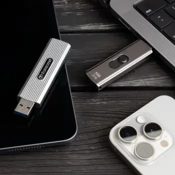 Išorinis SSD diskas TRANSCEND ESD330C 512 GB USB-C 3D NAND Įrašymo greitis 950 MBajtų/sek Skaitymo greitis 1050 MBajtų/sek TS512GESD330C