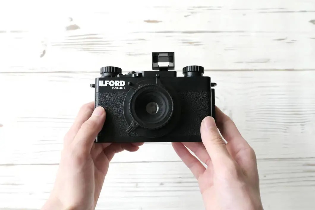 Ilford Pixie 35-II, black