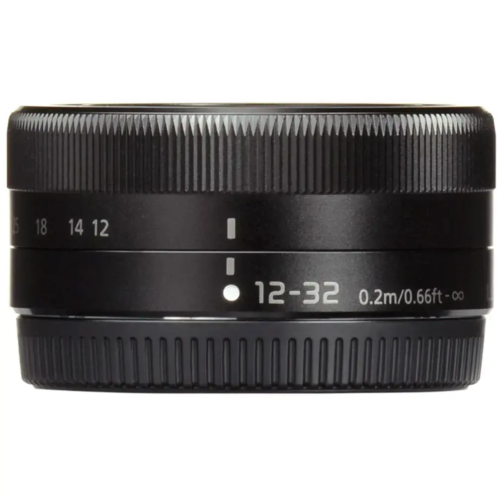 "Panasonic Lumix G Vario 12-32mm f/3.5-5.6 ASPH./MEGA O.I.S.", juodas
