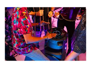 "Sony" didelės galios garso sistema MHC-V73D USB prievadas, FM radijas, NFC, "Bluetooth