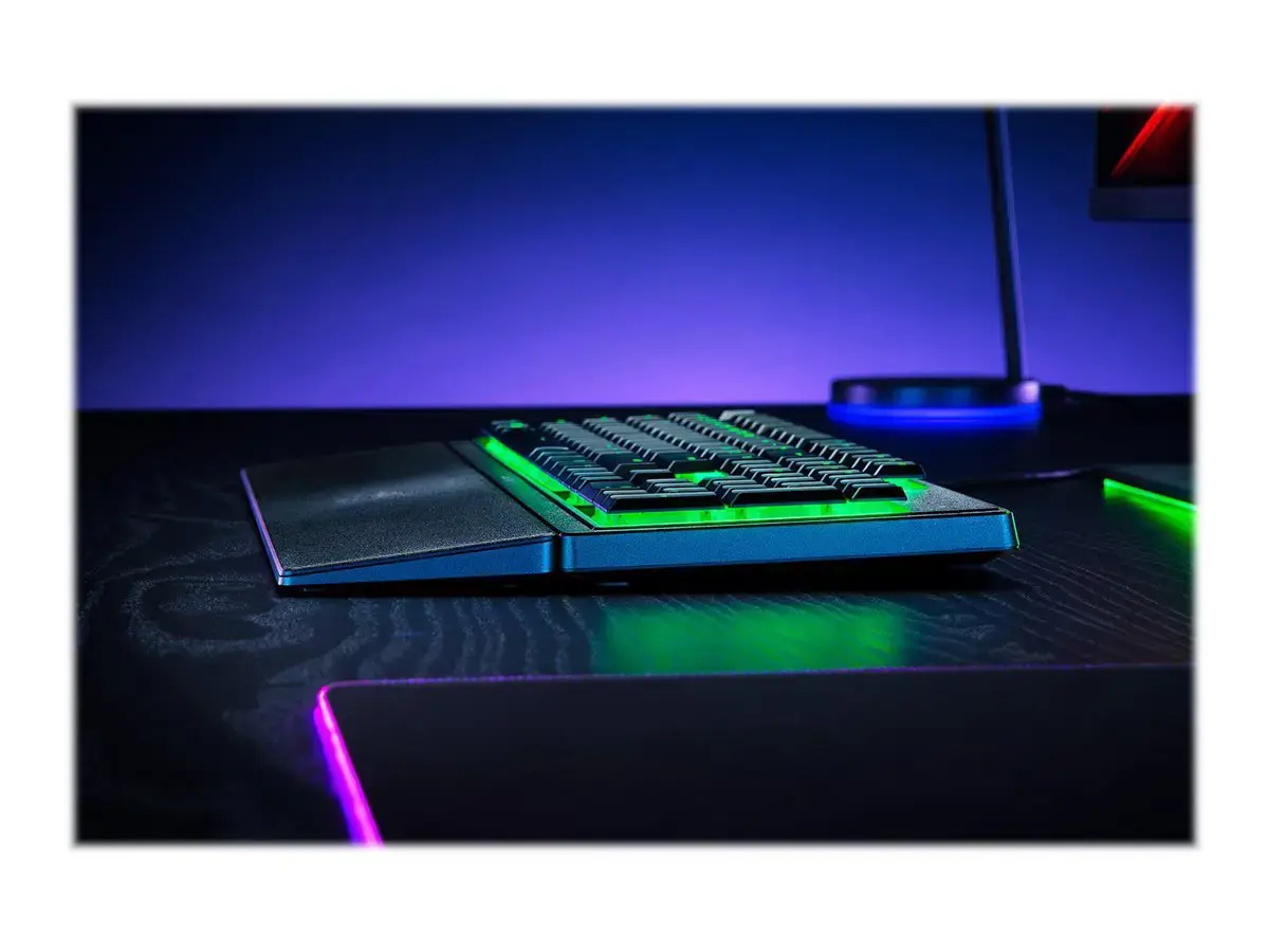 "Razer" žaidimų klaviatūra "Ornata V3 X" RGB LED apšvietimas, NORD, laidinė, juoda, tyli membrana, skaitmeninė klaviatūra