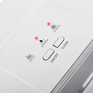 "Adler AD 8086" ledo gaminimo įrenginys, sidabrinės spalvos