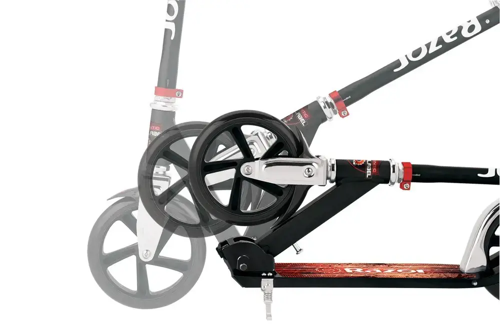 Paspirtukas Razor 13073067, Juoda