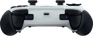 Razer Wireless Esports Controller for PlayStation 5 and PC | Raiju V3 Pro | White