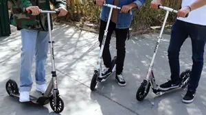 Paspirtukas Razor 13073001, Raudona