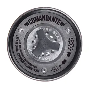 Kavamalė COMANDANTE 4260113437483