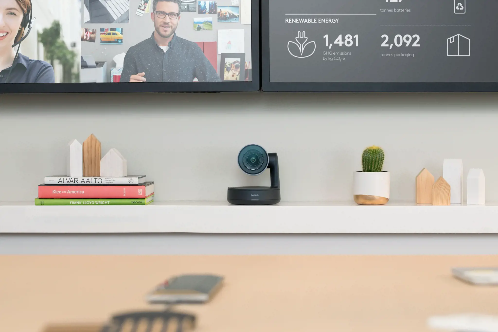 "Logitech Rally" kamera, 3840 x 2160 taškų, 60 kadrų per sekundę, 90°, 15x, juoda