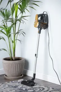 Adler Vacuum Cleaner | AD 7036 | Corded operating | Handheld | 800 W | 220-240 V | Operating radius 6 m | White | Warranty 24 month(s)