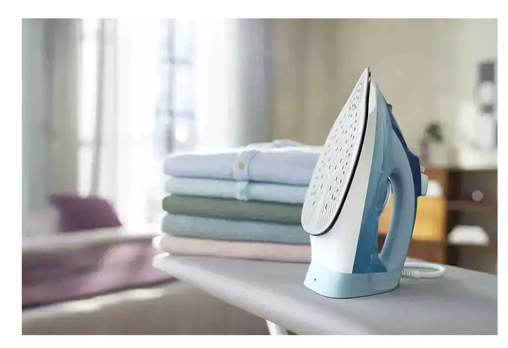 "Philips" 5000 serijos garų lygintuvas 2400 W, garų lygintuvas, "SteamGlide Plus" padas, 2 m, 180 g/min, mėlynas, 45 g/min