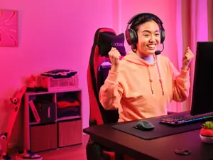 Trust GXT 927 Redex+, Right-hand, Laser, RF Wireless + USB Type-A, 25600 DPI, Black