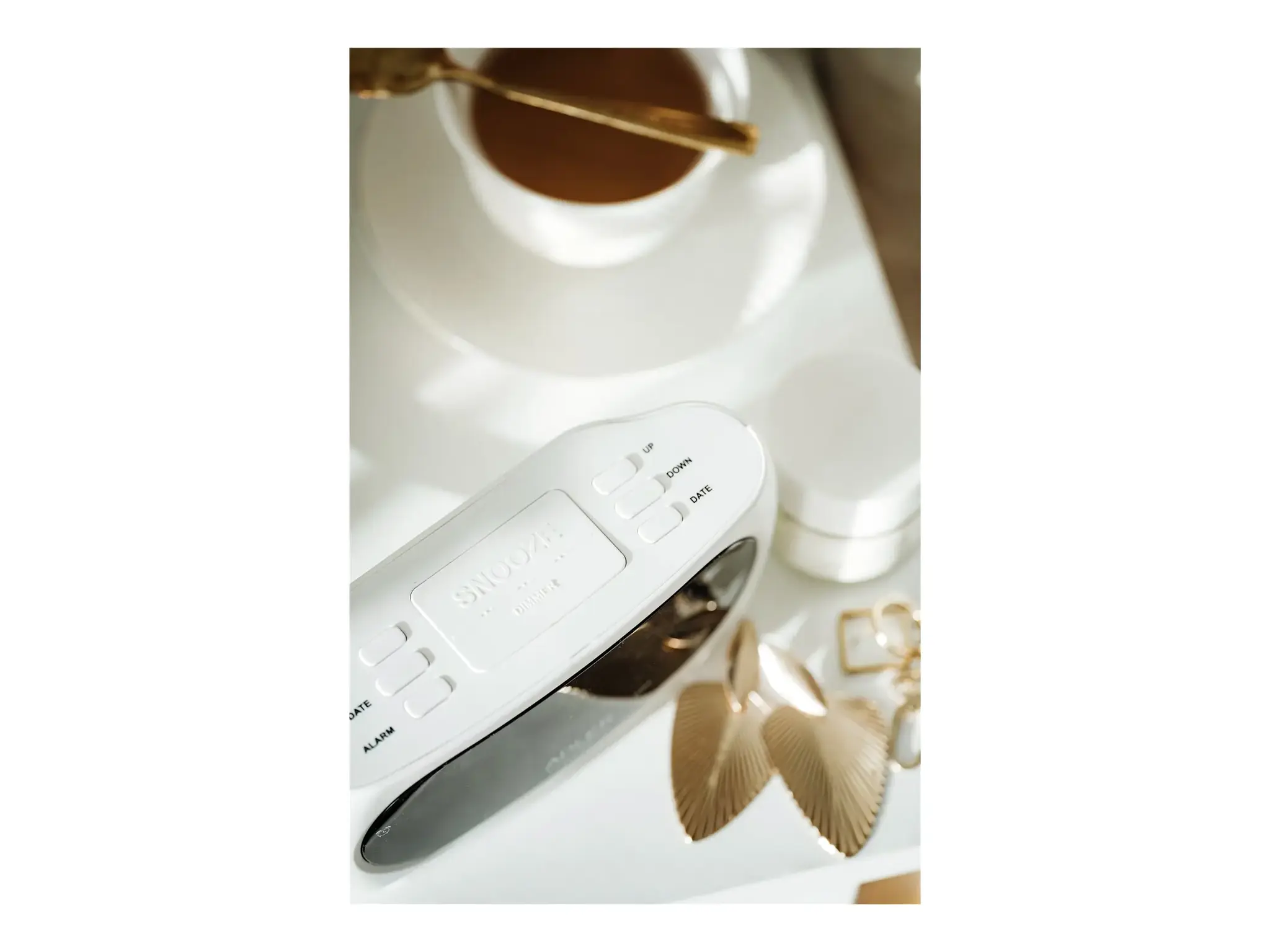 Adler AD 1186W alarm clock Digital alarm clock Black, White